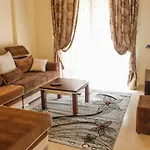 Luxury Apart-Hotel Golem
